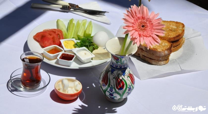 بوفه سلف سرویس